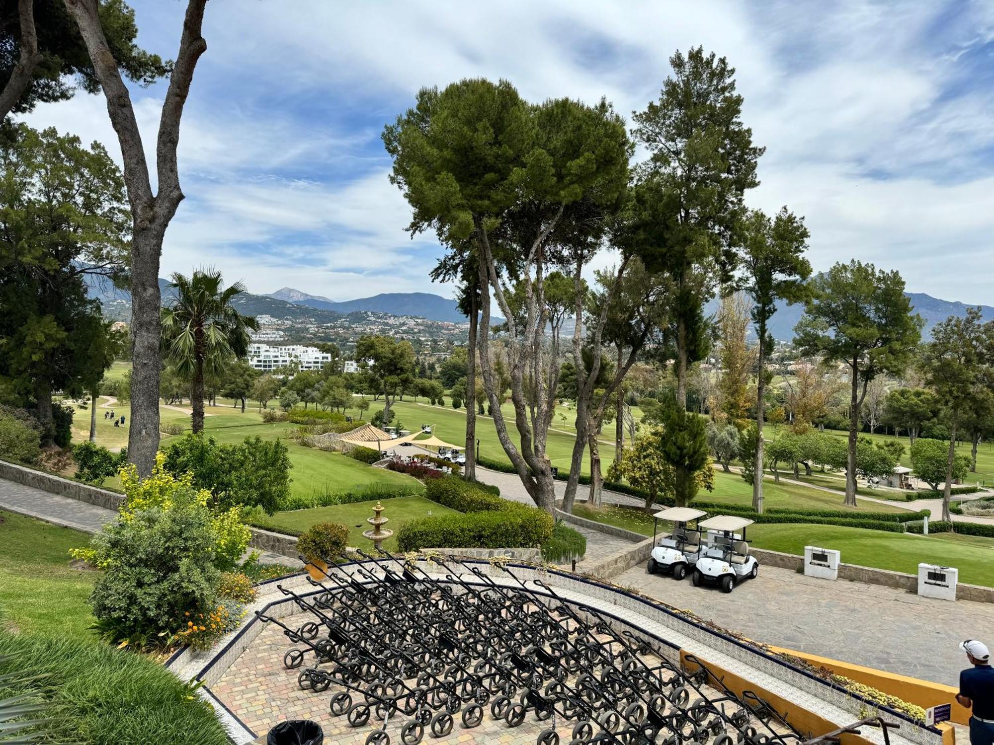 Piso De Lujo Totalmente Equipado A Estrenar Para 6 Estepona Exterior foto